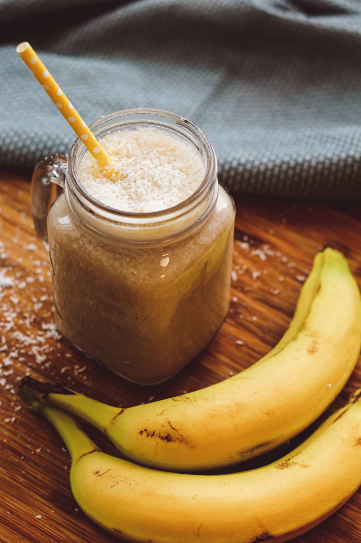 Coconut-banana shake (recipe coconut-banana shake)