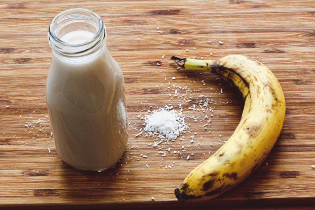 Ingredients coconut-banana shake (recipe coconut-banana shake)