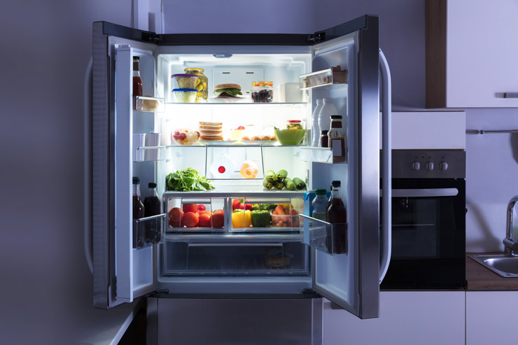 Properly put away refrigerator - properly put away open refrigerator