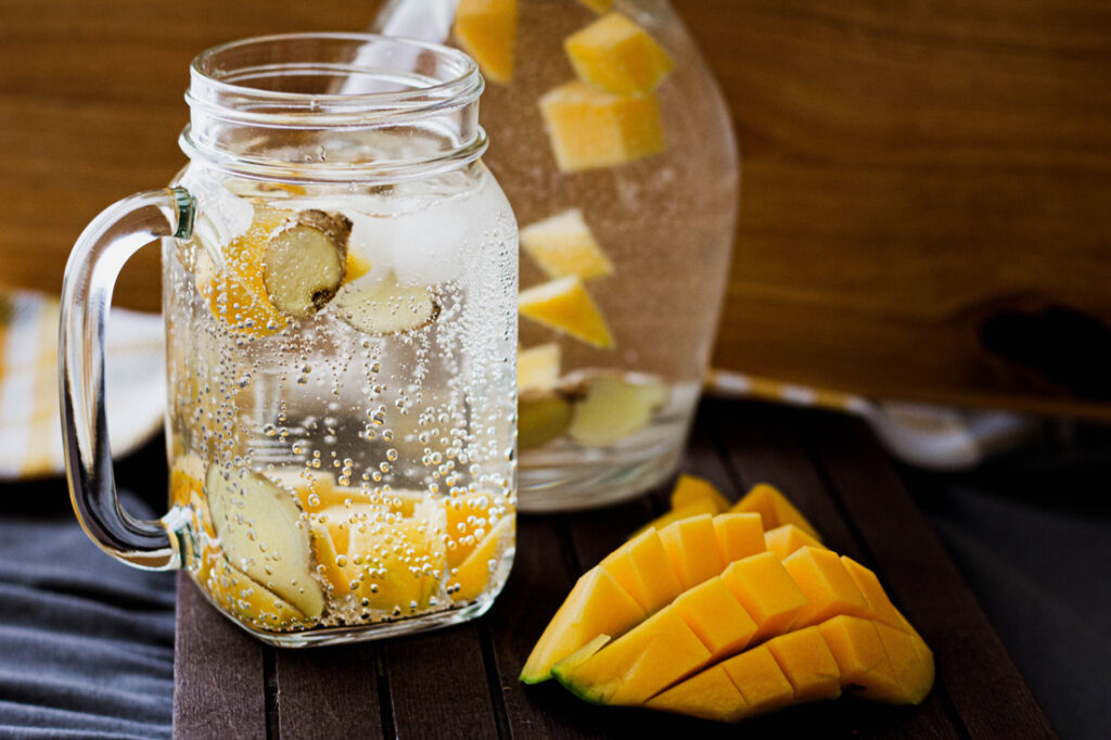 Infused water mango-ginger (recipe infused water mango-ginger)