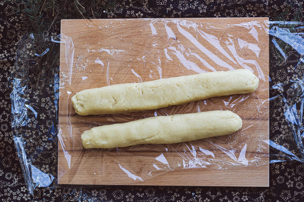 Parmesan cookies (recipe parmesan cookies step 2)