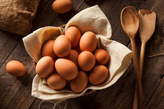 blog Eggs in a basket lined with linen